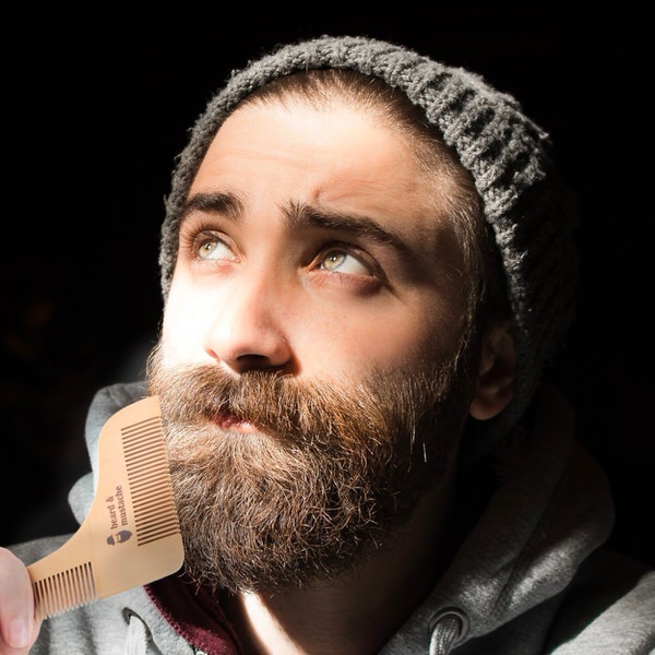 E-shop Sada hrebeňov na bradu a fúzy beard & mustache