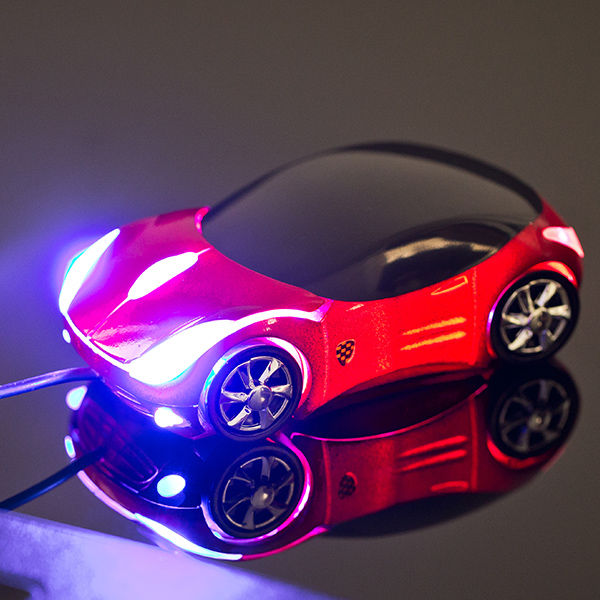 E-shop USB optická myška v tvare auta - červená